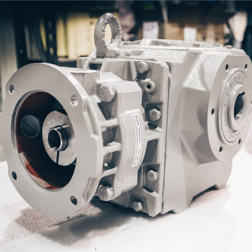 4 Problems Plaguing Monorail Systems and How Gear Reducers Solve Them